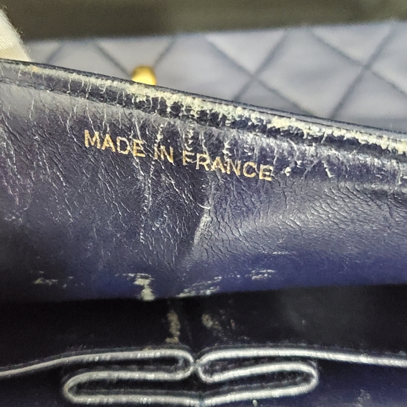 Authentic Chanel Lambskin Double Flap CC Bag (SOLD) - Picture 3 of 16